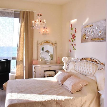 Sea View Beachfront Villa Maria 古瓦伊 外观 照片