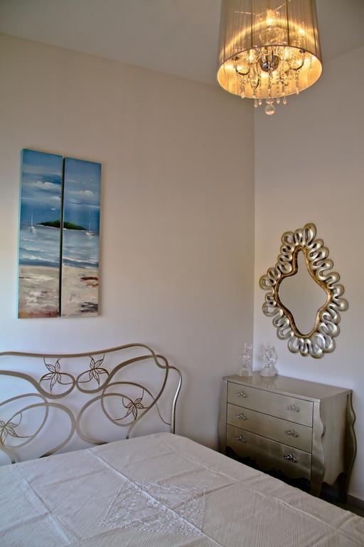 Sea View Beachfront Villa Maria 古瓦伊 外观 照片