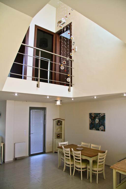 Sea View Beachfront Villa Maria 古瓦伊 外观 照片