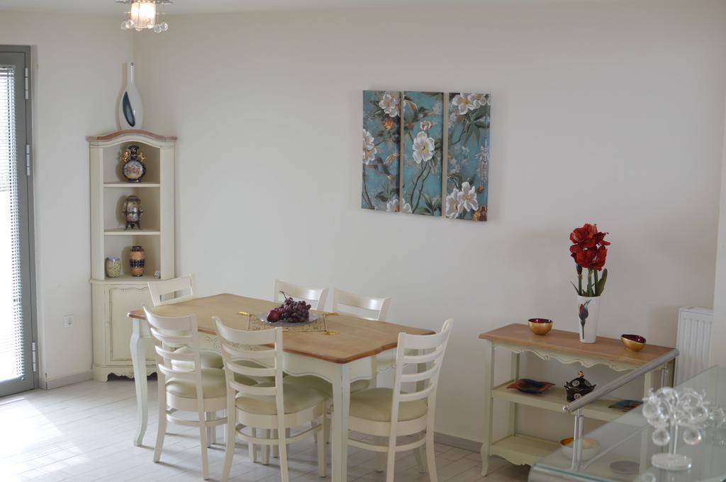 Sea View Beachfront Villa Maria 古瓦伊 外观 照片