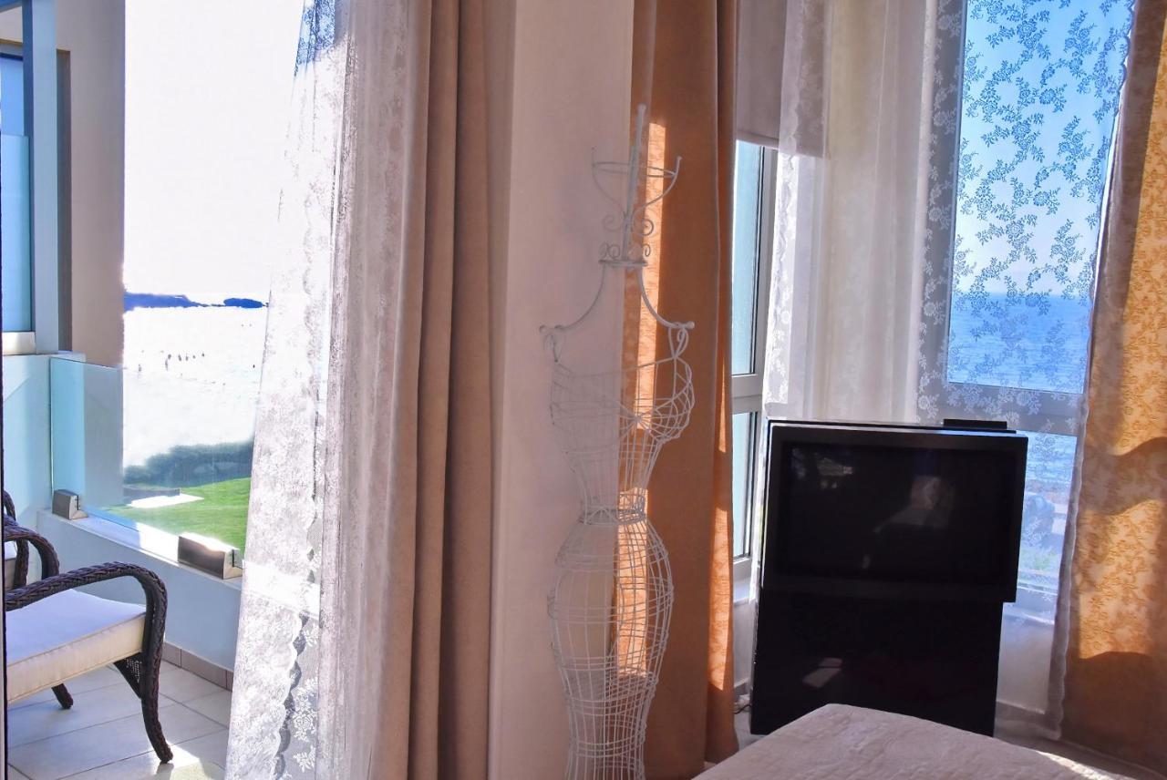 Sea View Beachfront Villa Maria 古瓦伊 外观 照片