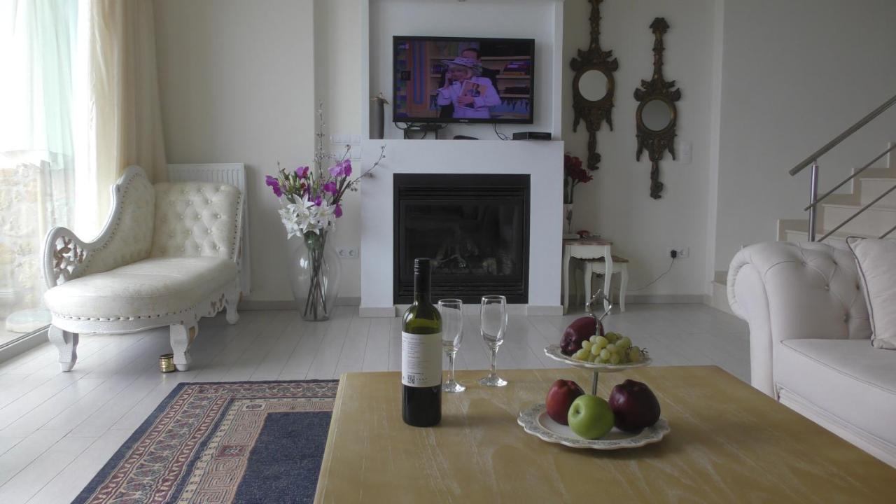 Sea View Beachfront Villa Maria 古瓦伊 外观 照片